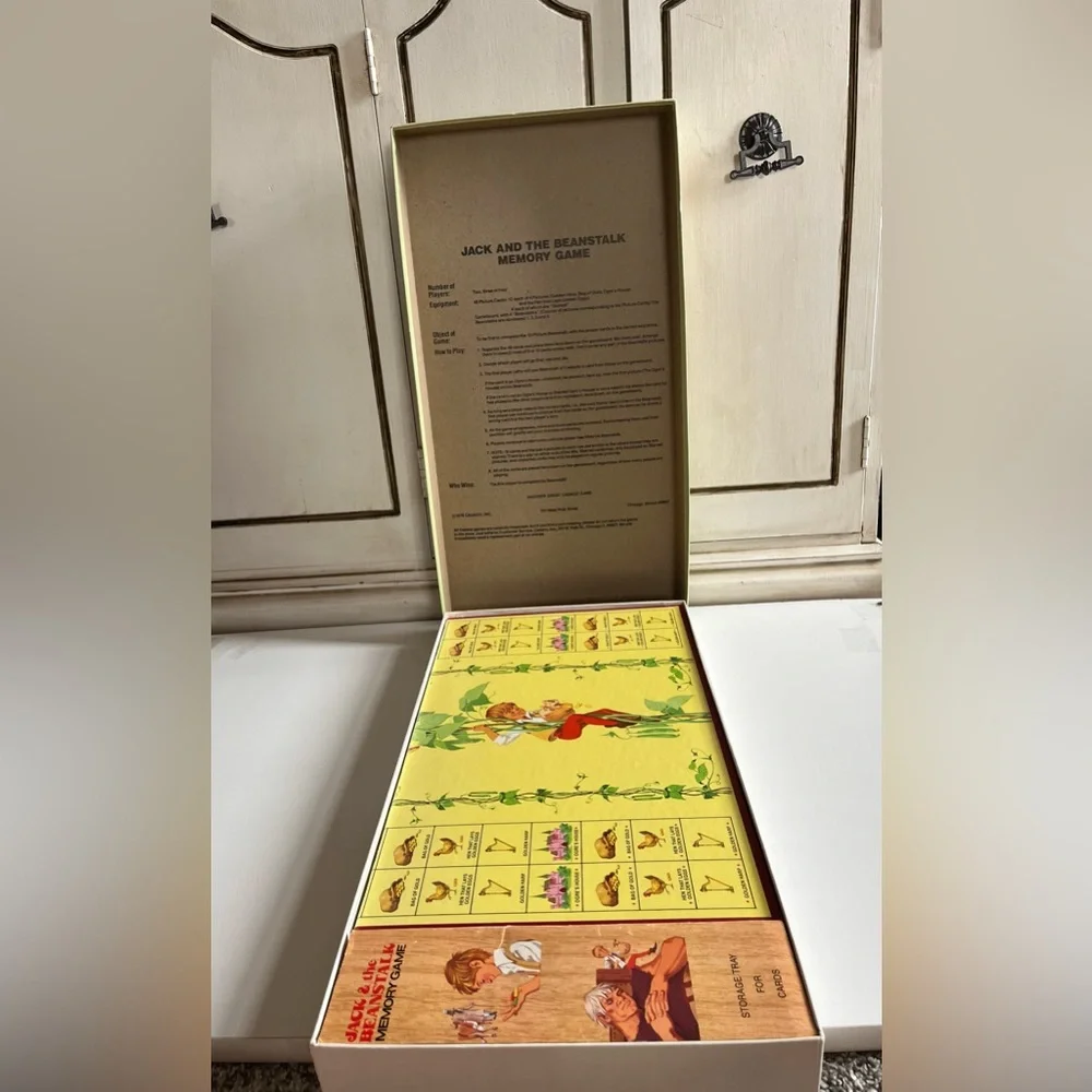 - Vintage Jack and the Beanstalk Game - Complete  by Cadaco 1976-nursery decor